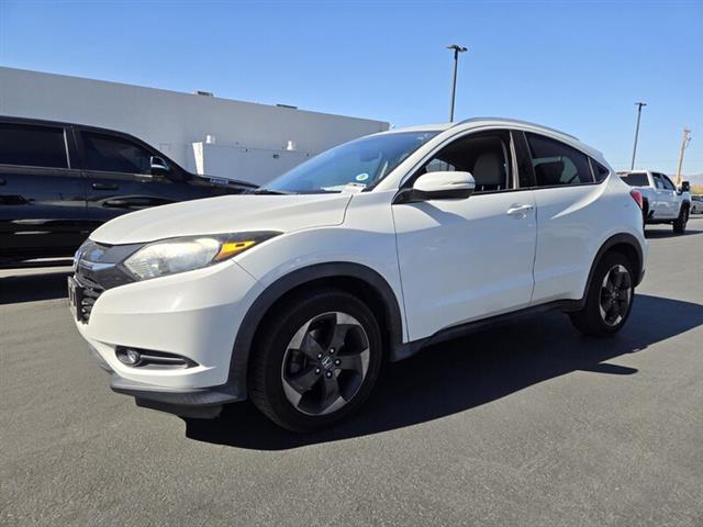 $18901 : Pre-Owned 2018 HR-V EX-L NAVI image 7