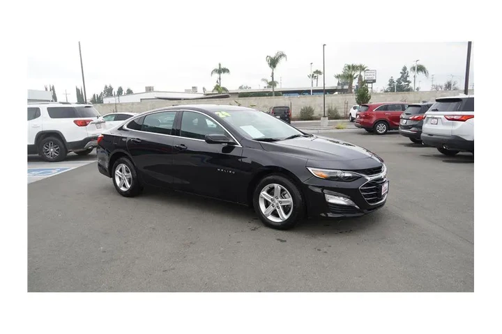 $18800 : 2024 Malibu LT image 4