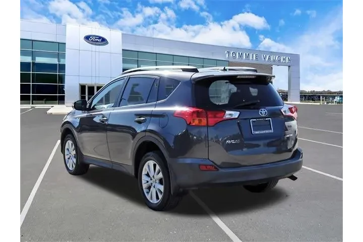 $15829 : Toyota RAV4 2015 Limited 4dr image 2