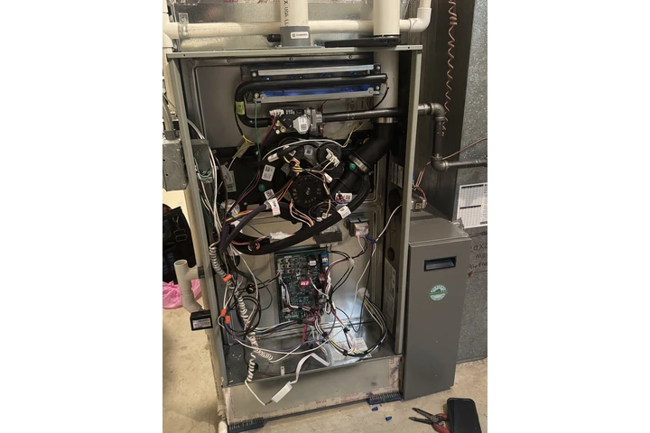 LOPEZ HEATING &COOLING image 2