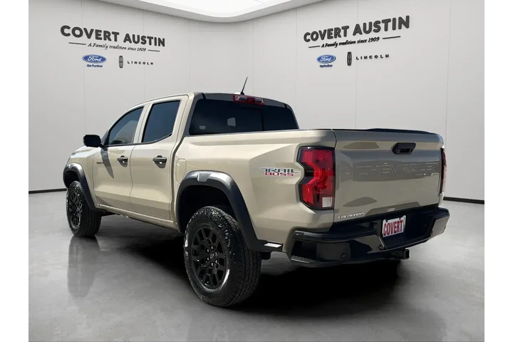 $38888 : Chevrolet Colorado 2024 4x4 image 3