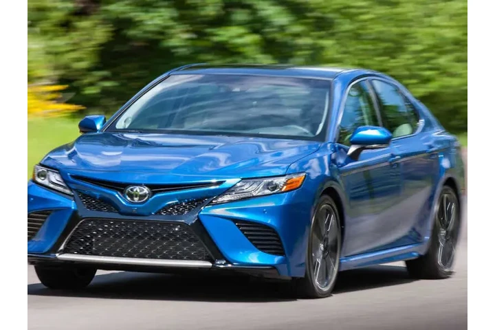 $15400 : 2019 Camry image 3