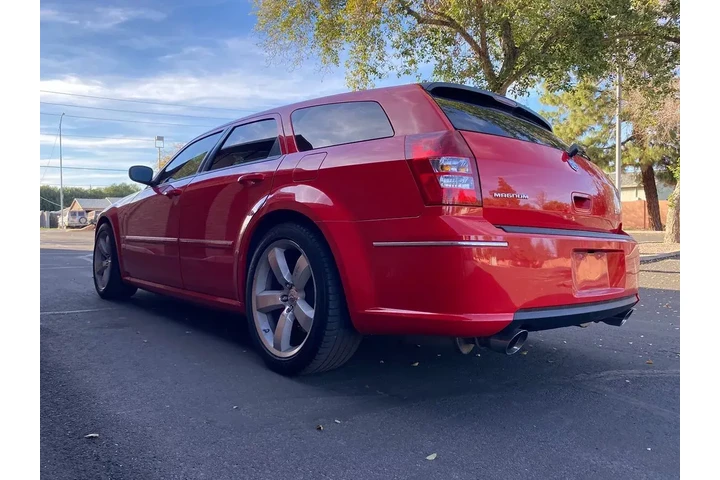 $29950 : 2008 Magnum image 4