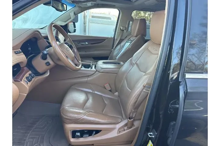 $27411 : Cadillac Escalade ESV 2016 4 image 5