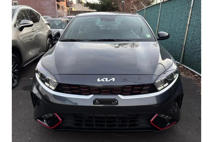 $15695 : Kia Forte 2023 GT-Line 4dr S image 2