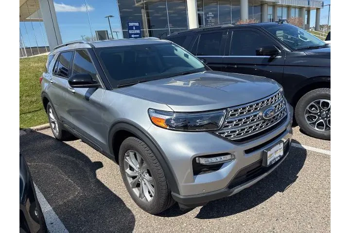 $33662 : Ford Explorer 2023 AWD Limit image 3