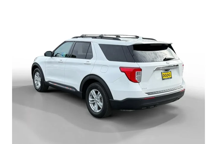 $25831 : Ford Explorer 2022 XLT 4dr S image 3