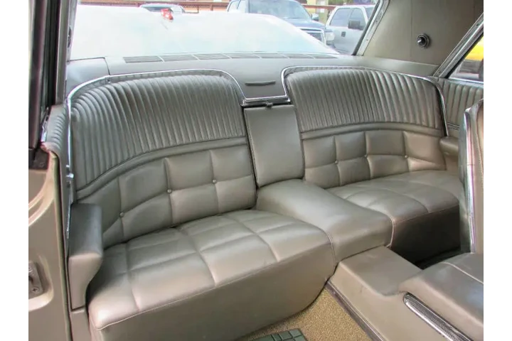 $22900 : 1966 Thunderbird image 6