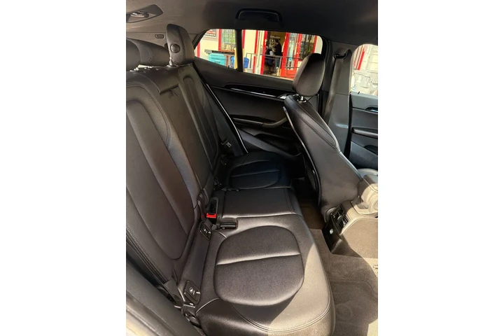 $18988 : 2018 X2 xDrive28i image 7