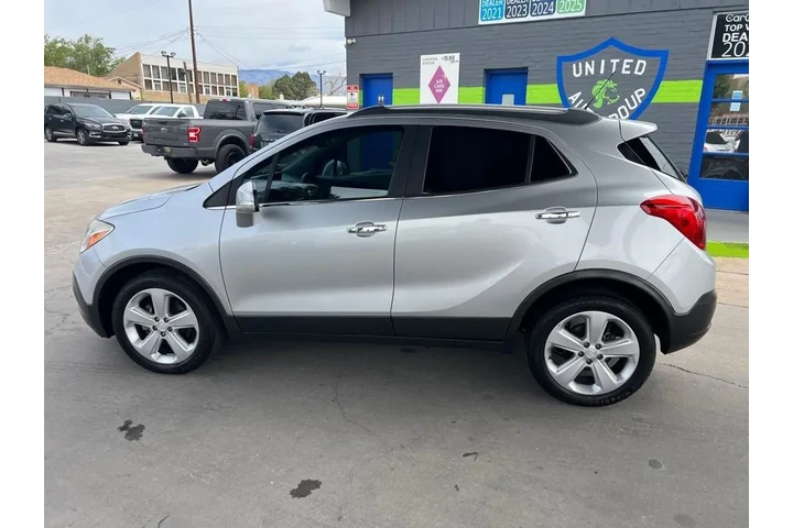 2016 Encore Base FWD image 8