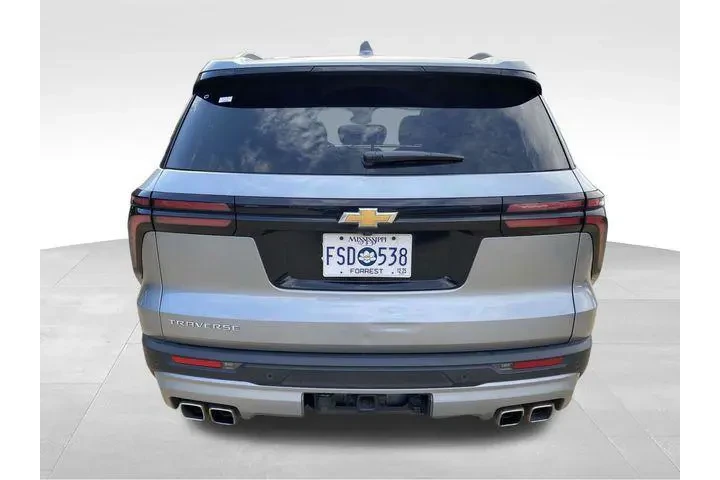 $33185 : Chevrolet Traverse 2025 LT 4 image 3