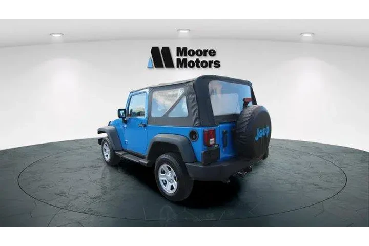 $8995 : Jeep Wrangler 2012 4x4 Sport image 5