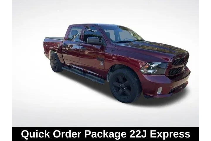 $18877 : Ram 1500 2018 4x2 Express 4d image 2