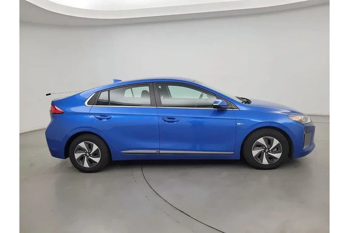 $12998 : Hyundai IONIQ Hybrid 2017 SE image 4