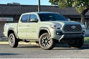 $32350 : Toyota Tacoma 2023 4x2 TRD O thumbnail