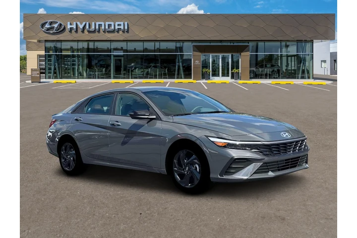 $23000 : Hyundai ELANTRA 2026 SEL Spo image 10