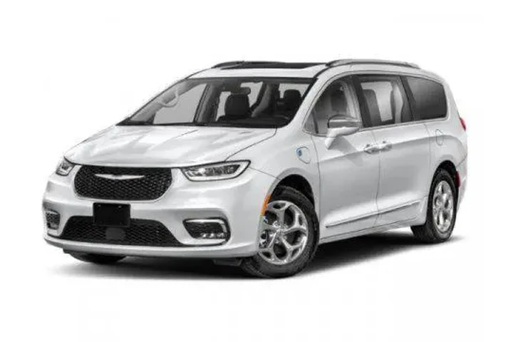 $37991 : Chrysler Pacifica Plug-In Hy image 4
