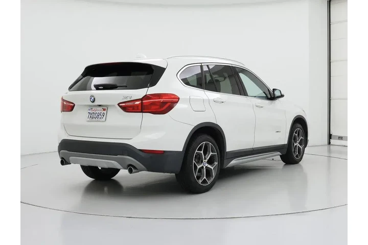 $19998 : BMW X1 2017 sDrive28i 4dr SU image 8