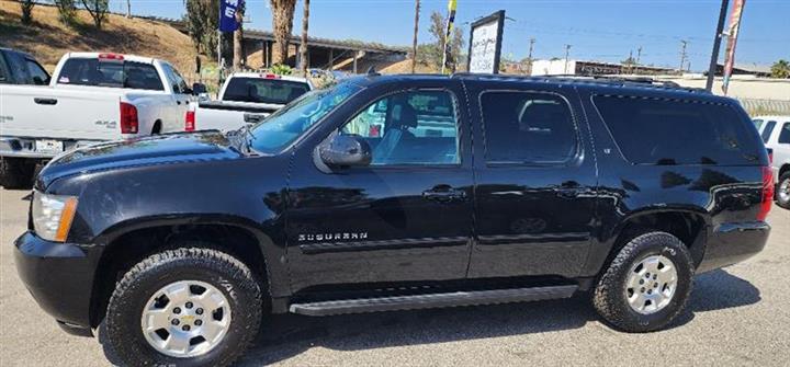 $12999 : 2014 Suburban image 2