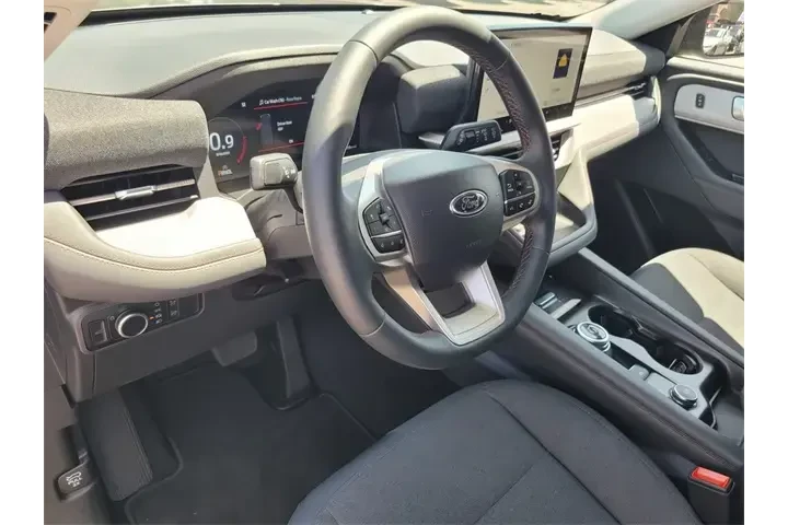 $38987 : Ford Explorer 2025 Active 4d image 9