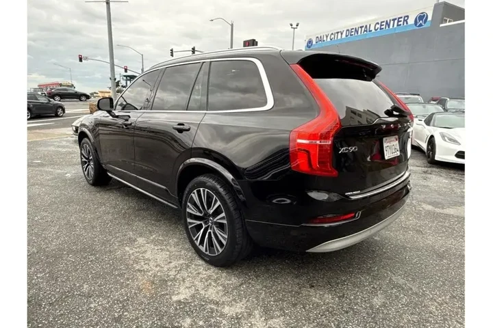 $31388 : Volvo XC90 2022 AWD T6 Momen image 8