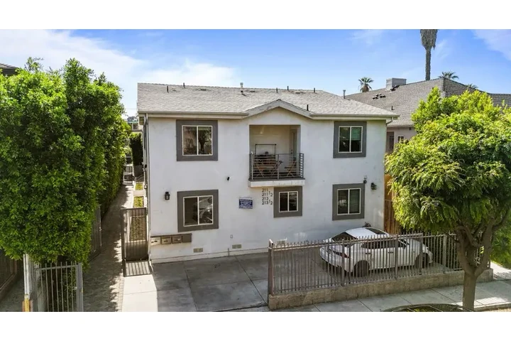$2765 : 3Bedroom 3bath in Korean LA image 1