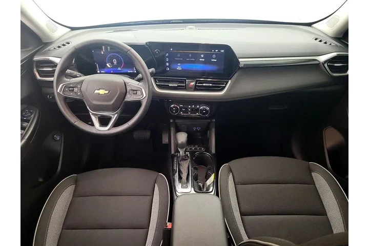 $24998 : Chevrolet Trailblazer 2024 L image 9