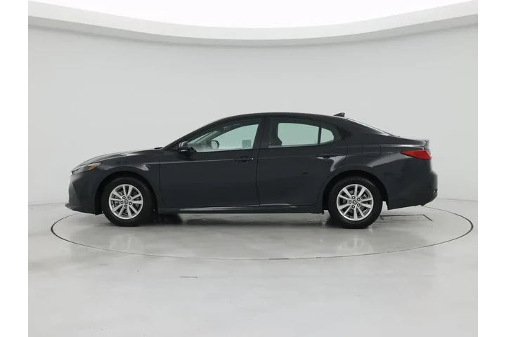 $28998 : Toyota Camry 2025 LE 4dr Sed image 3