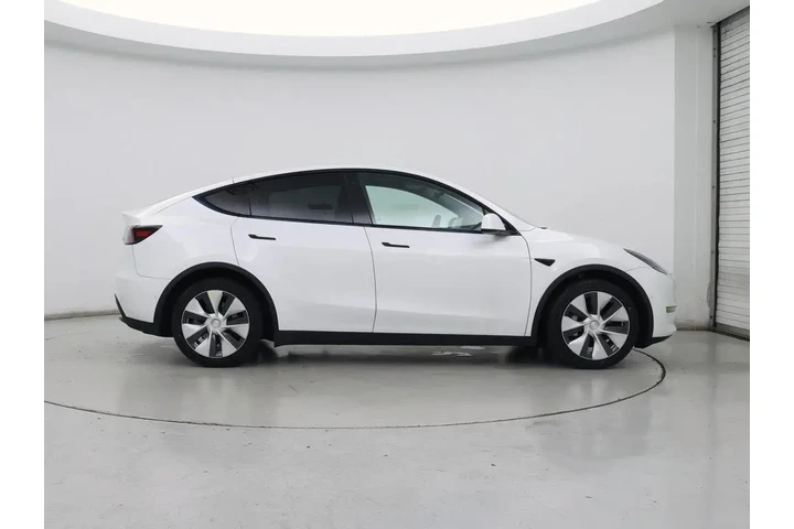 $26998 : Tesla Model Y 2021 AWD Long image 5