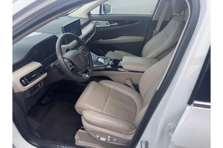 $36998 : Lincoln Nautilus 2022 AWD Re image 2