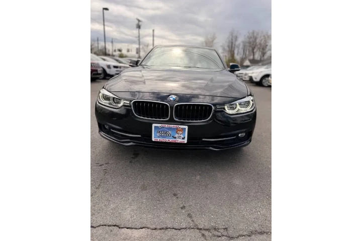 $17995 : 2018 BMW 3 Series 330i xDrive image 5