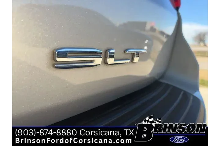 $38990 : GMC Yukon 2022 4x2 SLT 4dr S image 5