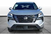 $23613 : Nissan Rogue 2024 SV 4dr Cro thumbnail