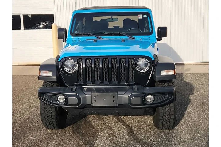 $18995 : Jeep Wrangler 2021 4x4 Willy image 2