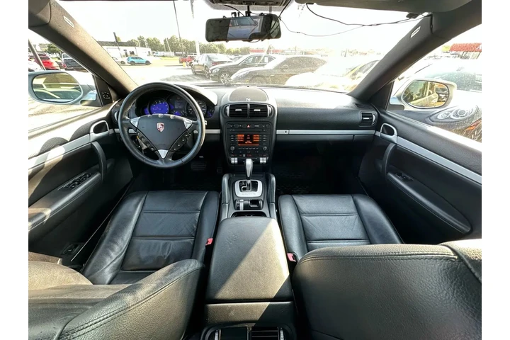 2009 PORSCHE CAYENNE SPORT UT image 5