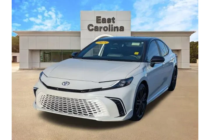 $30697 : Toyota Camry 2025 XSE 4dr Se image 7