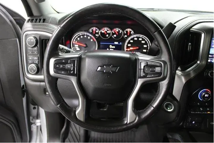 $37982 : Chevrolet Silverado 1500 202 image 10