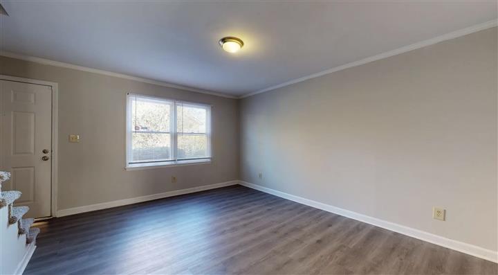 $1400 : "Modern Apartment for Rent!! image 6