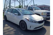 $8800 : 2018 Forte thumbnail