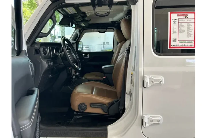 $27464 : Jeep Gladiator 2021 4x4 Over image 5