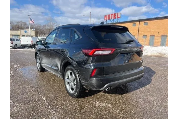 $26215 : Ford Escape 2024 AWD ST-Line image 6