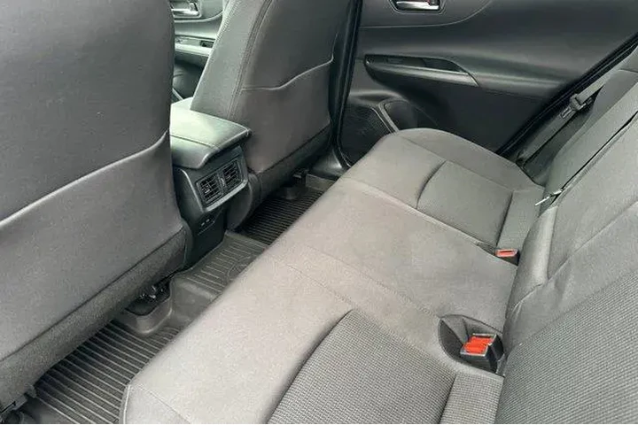 $30900 : Toyota Venza 2023 AWD LE 4dr image 8