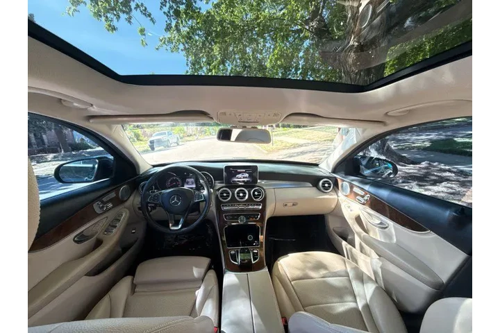$14995 : 2015 Mercedes-Benz C 300 Luxu image 8