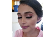 Maquillaje y Peinado thumbnail