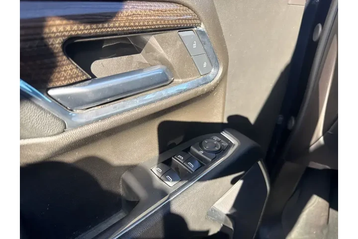 $33750 : Chevrolet Silverado 1500 202 image 7