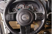 $19899 : Jeep Wrangler Unlimited 2015 thumbnail