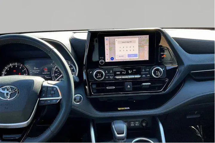 $39987 : Toyota Highlander 2023 AWD X image 8