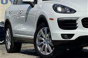 $20995 : 2016 Cayenne thumbnail