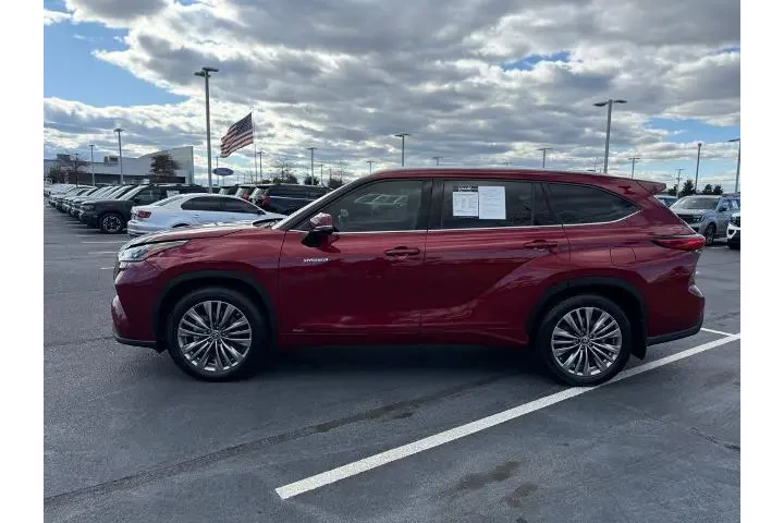 $33476 : Toyota Highlander Hybrid 202 image 4