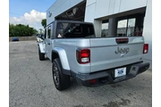 $29774 : Jeep Gladiator 2023 4x4 Over thumbnail